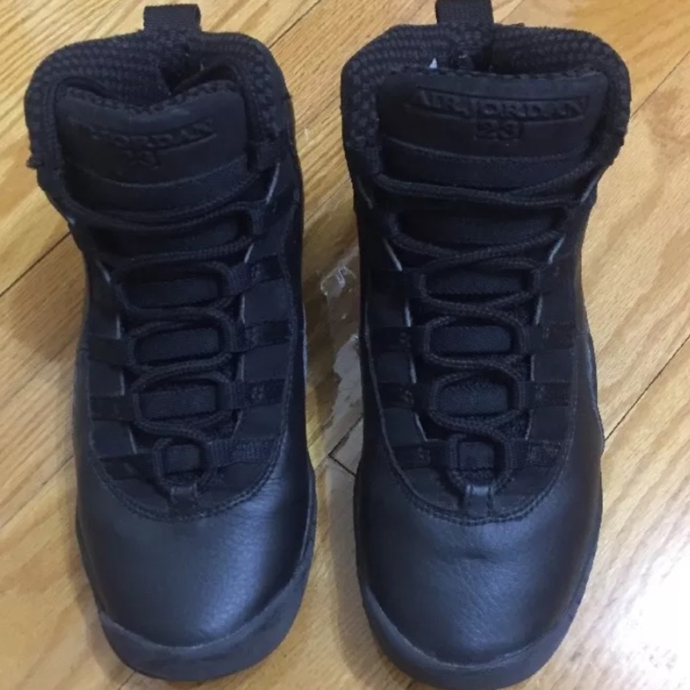 Nike Air Jordan X 10 Black Retro 2005 sz 4Y