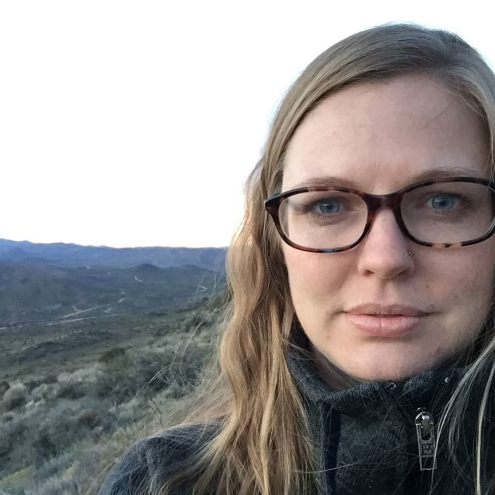 Meet your Posher, Angela