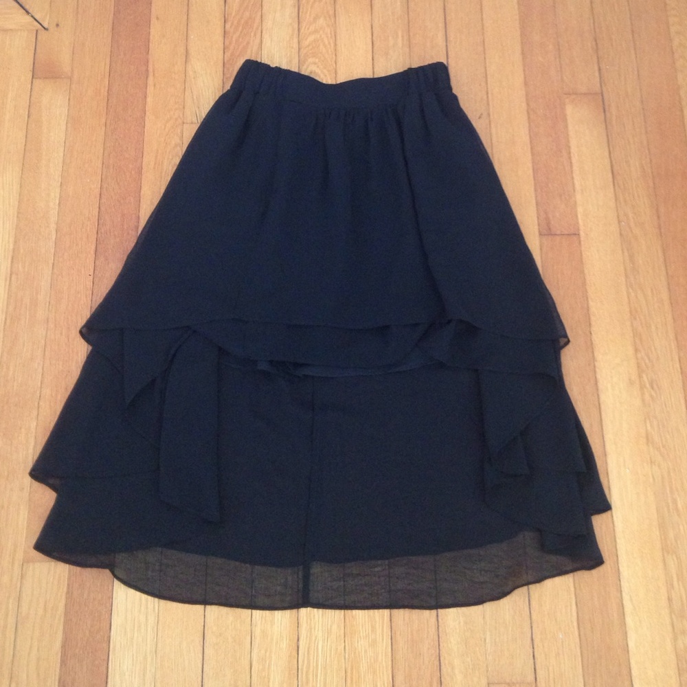High low black skirt