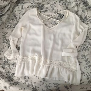 Blouse with lace detailing