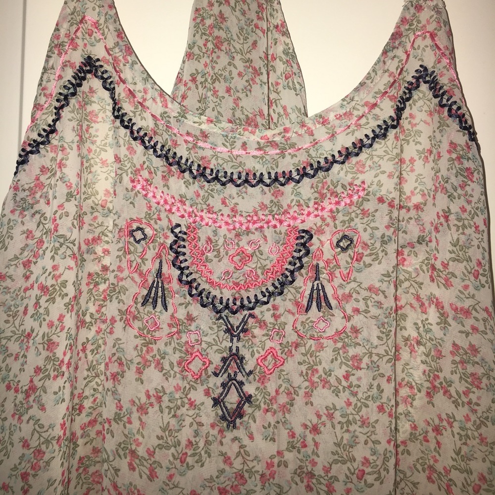 Tank top - Picture 2 of 3