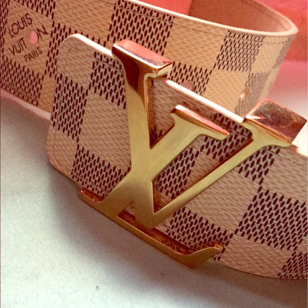 Louis Vuitton belt unisex