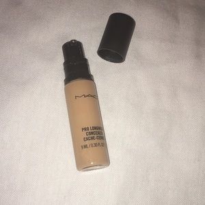 MAC Pro Longwear Concealer