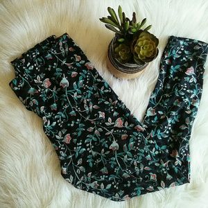 Lularoe tall and curvy leggings