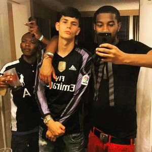 Meet your Posher, Vincent