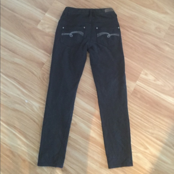 📚Black jeggings - Picture 3 of 3