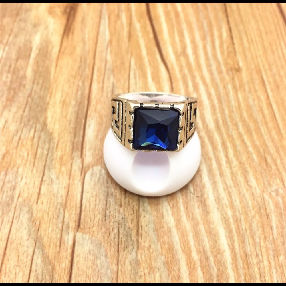 Ring