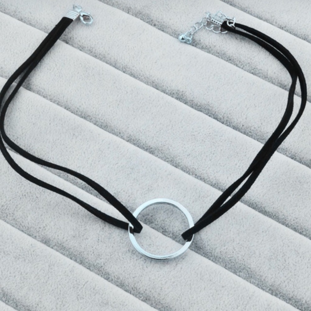 Silver Ring choker