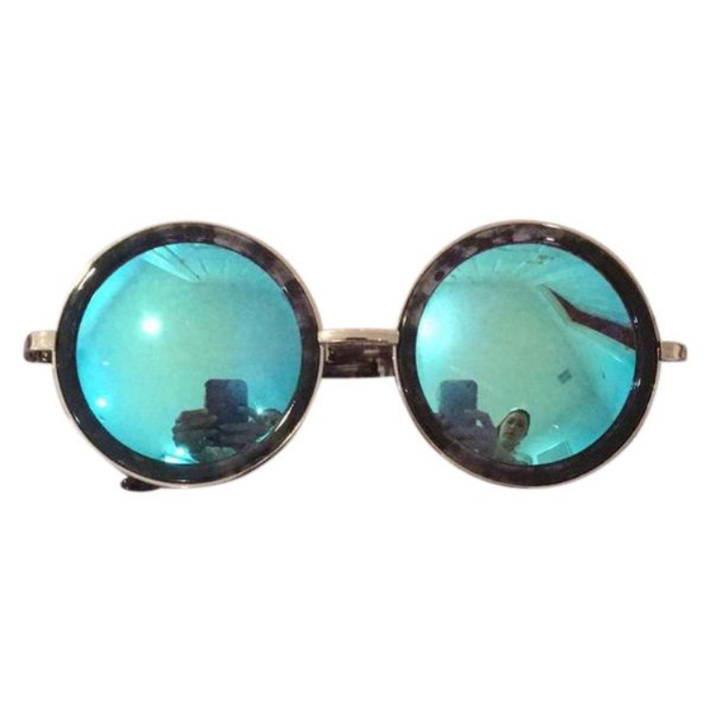 quay sunglasses