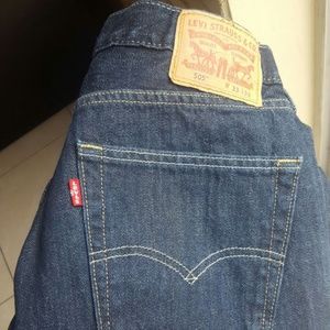 Dark Blue Levis Jeans