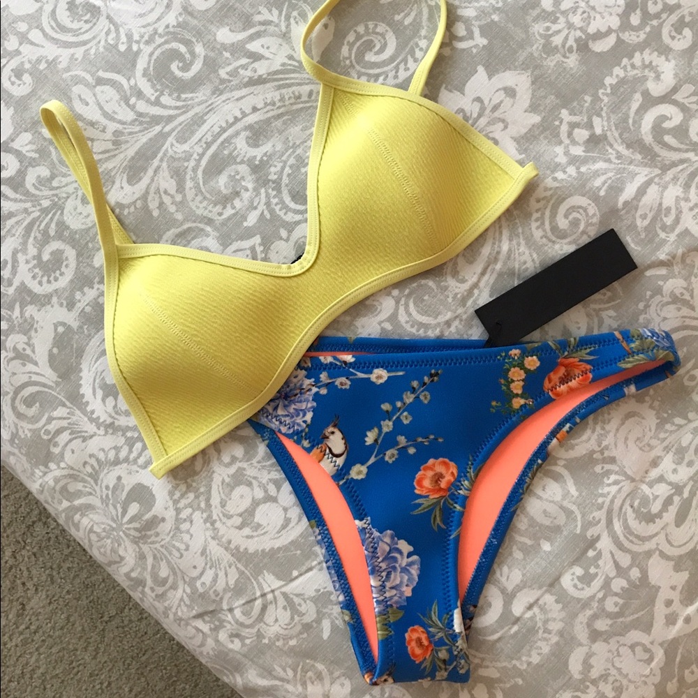 Triangl Bikini