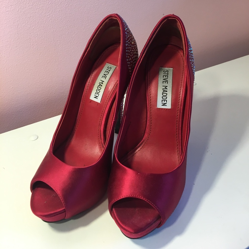 4.5" Steve Madden heels