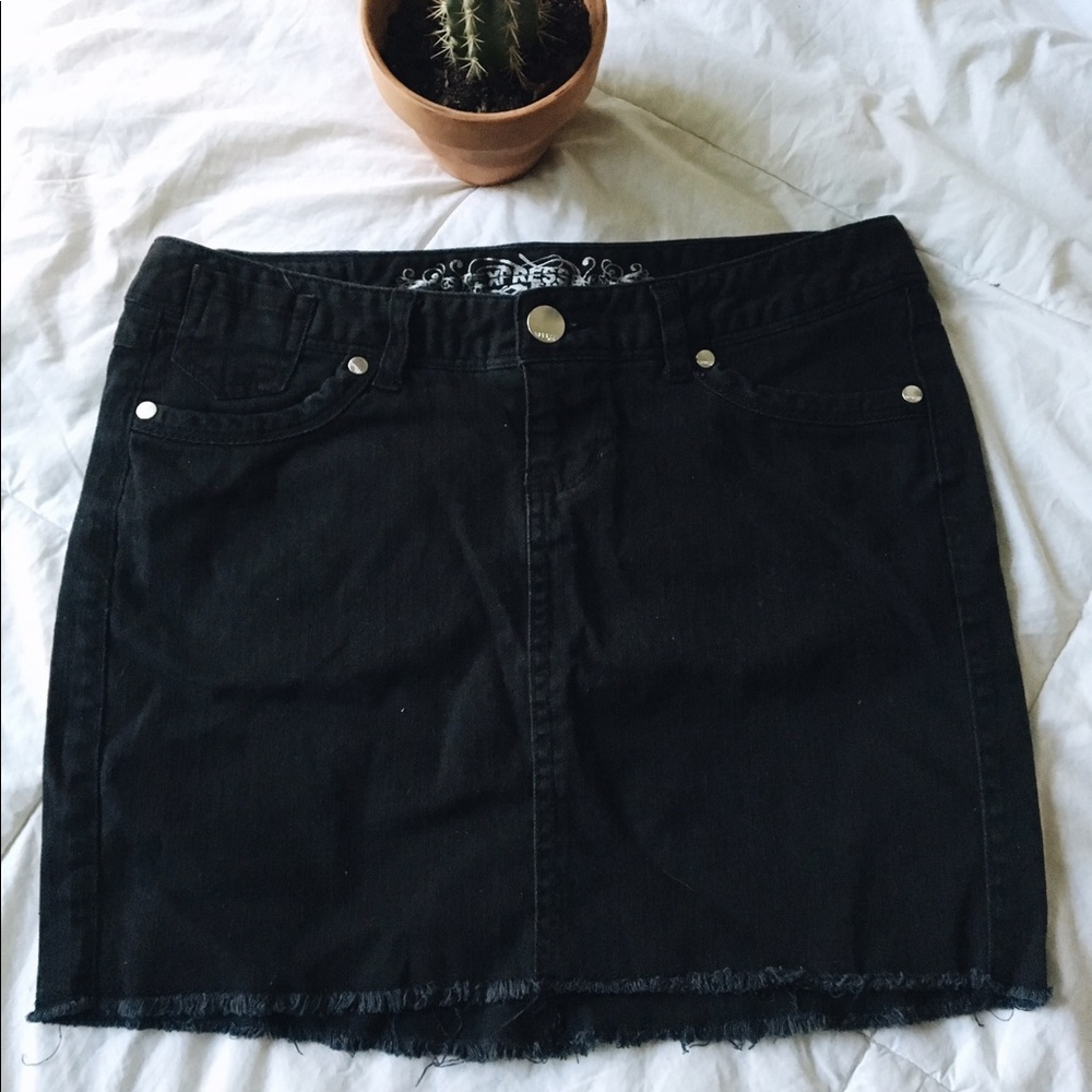 Black denim skirt