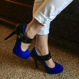 Bamboo royal blue and black heels