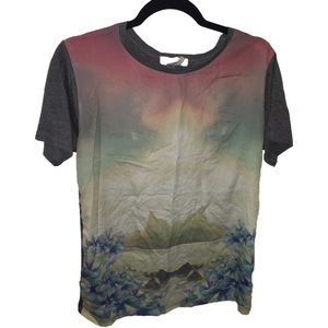 Beautiful light colored abstract tee