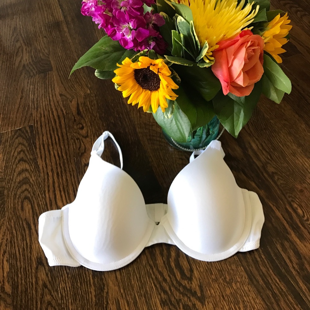 White Maidenform T-shirt Bra, Sz 34C