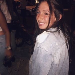 Meet your Posher, Jeanette