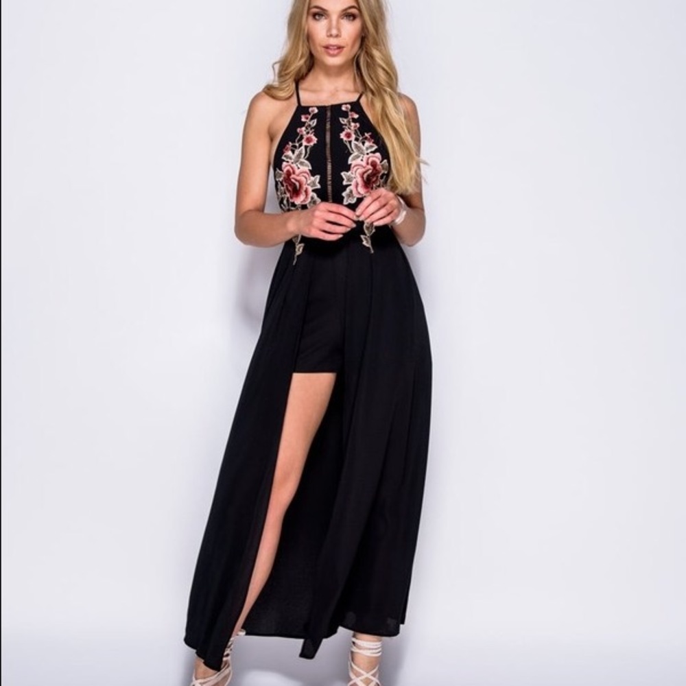 Romper/maxi dress with floral embroidery