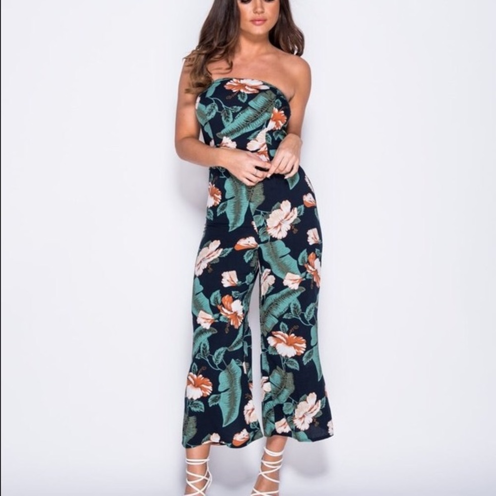 Floral strapless jumpsuit