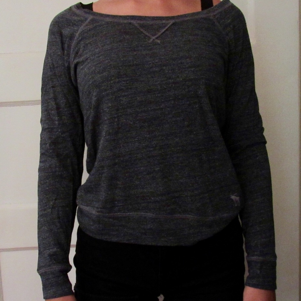 Abercrombie &a Fitch Long Sleeve Tee