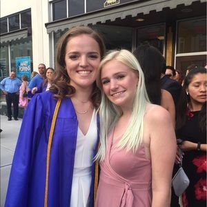 Meet your Posher, Becca