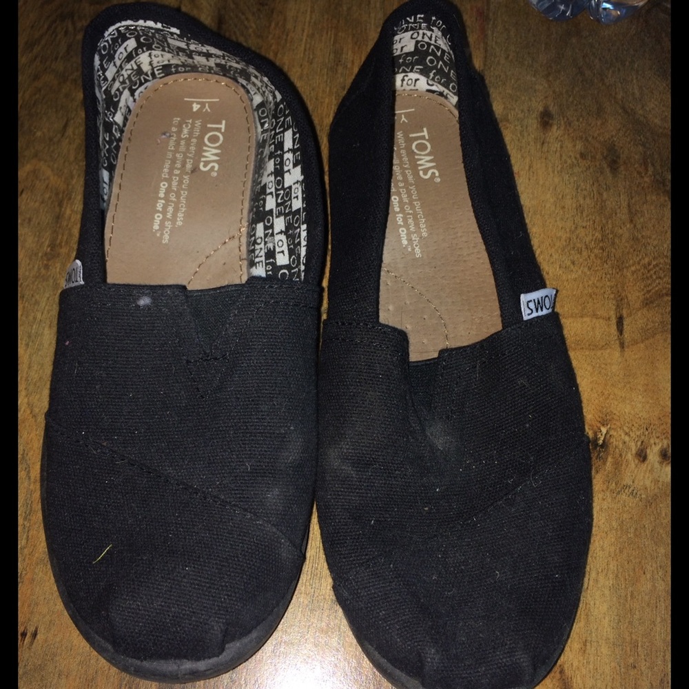 Black Toms