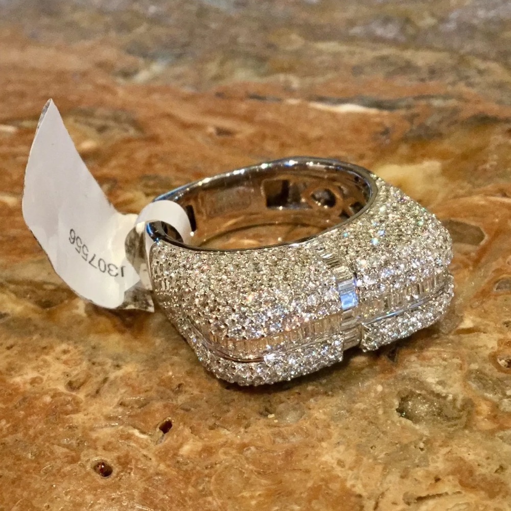 Neda Behnam Couture 18K WG 3.97 CT VS Diamond Ring - Picture 6 of 8