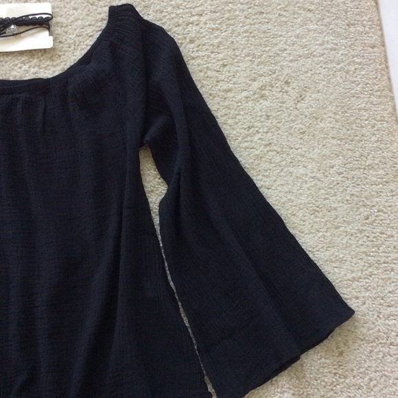 Bobi Off The Shoulder Tee - Picture 4 of 8