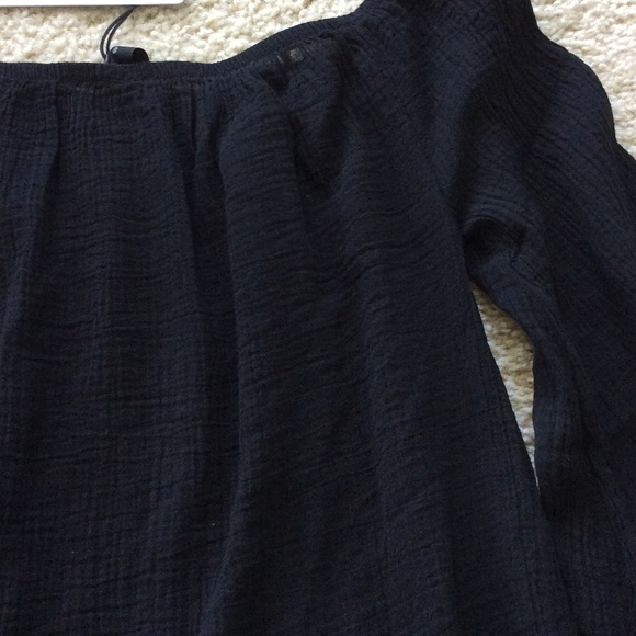 Bobi Off The Shoulder Tee - Picture 6 of 8