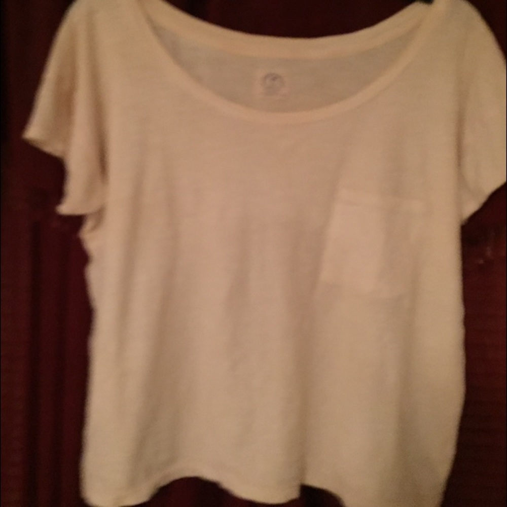 Off-white loose fitting crop top size L