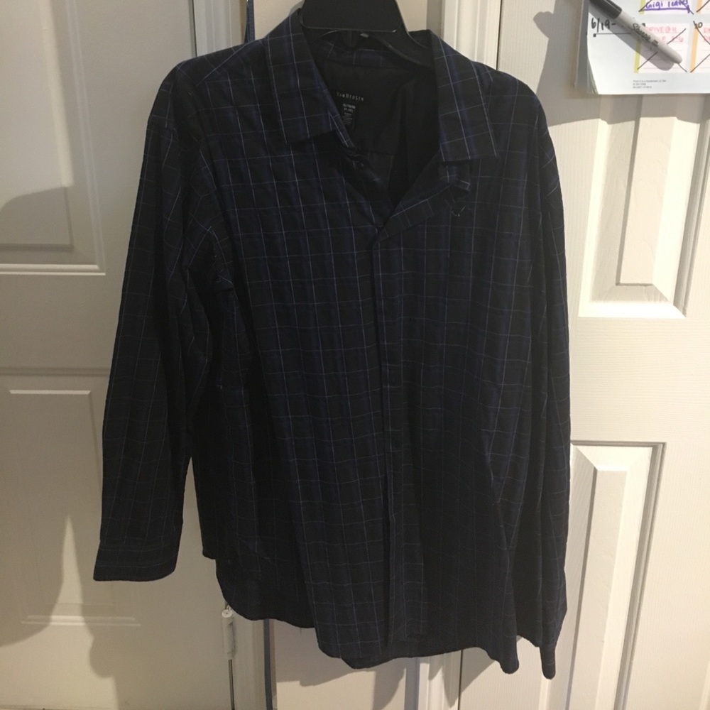 VanHeusen dress shirt