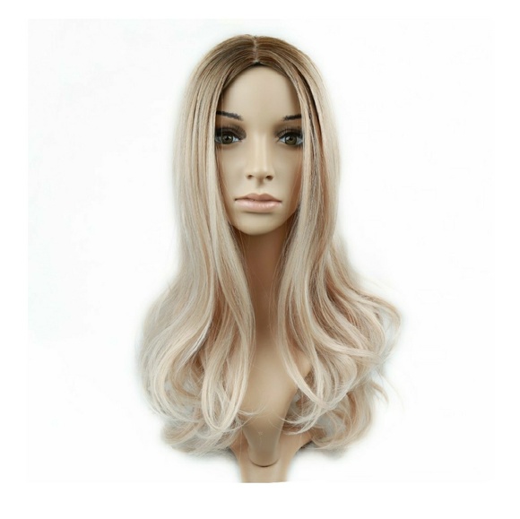 Blondish Beauty Wig 20-22 inched