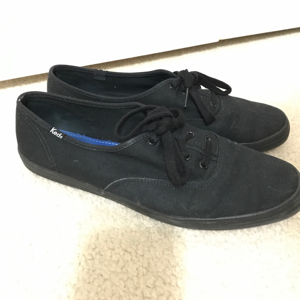 Black Keds sneakers