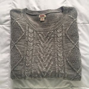 Mossimo Gray Cable Knit Sweater