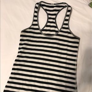 Lululemon tank - Size 6