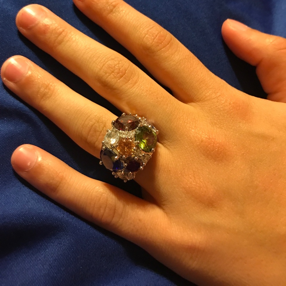 Multi colored stone ring