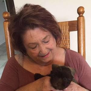 Meet your Posher, Virginia