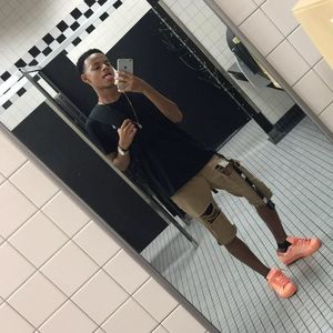 Meet your Posher, Roshawn