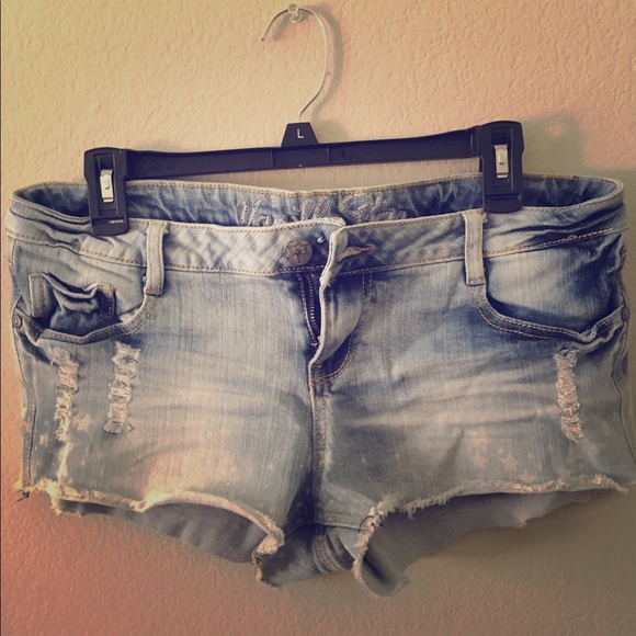 Jean shorts - Picture 1 of 3