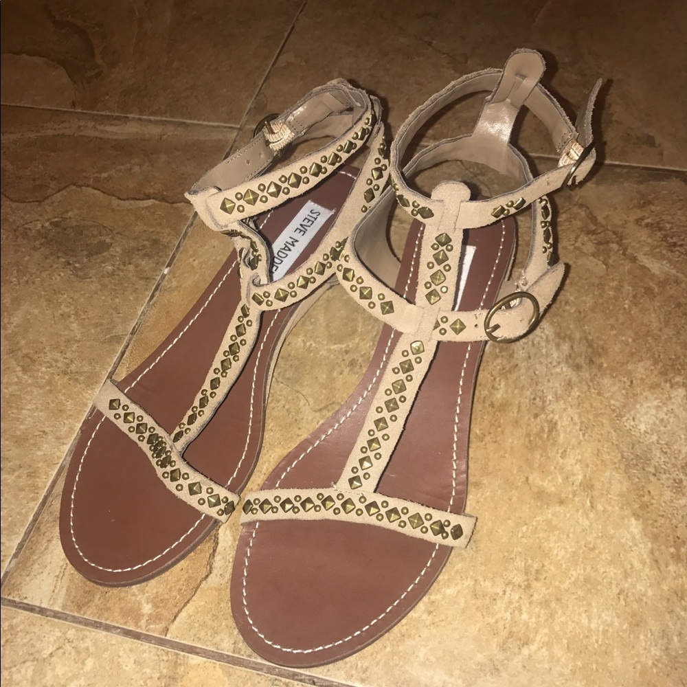Steve Madden Tan Studded Sandals