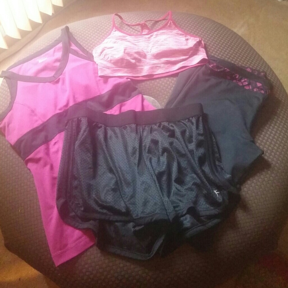 EUC Champion/Everlast Work-Out set Size large