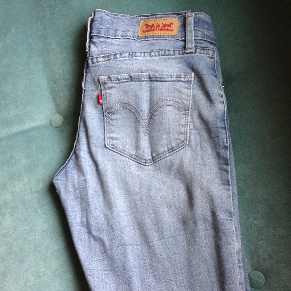 Levi Light Skinny Jeans size 3