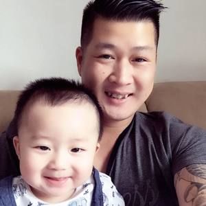 Meet your Posher, Justin