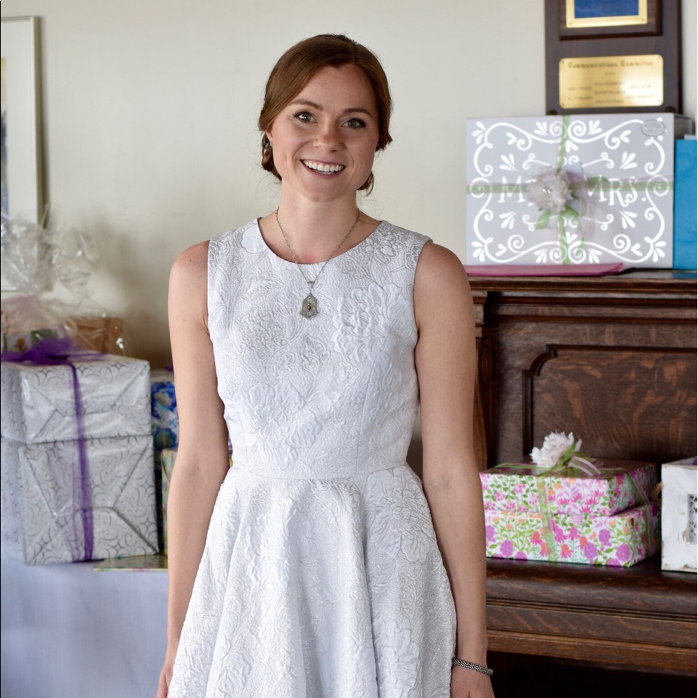 Meet your Posher, Caroline