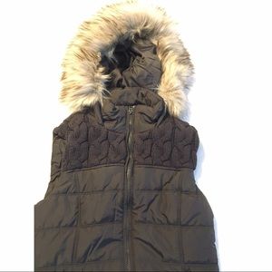 XS tank vest with hood by Aeropostale