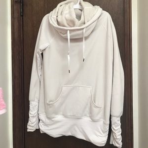 Lululemon Don't Hurry Be Happy Pullover Sz 6