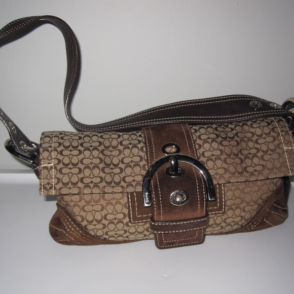 Coach Purse 👛 - Picture 5 of 6