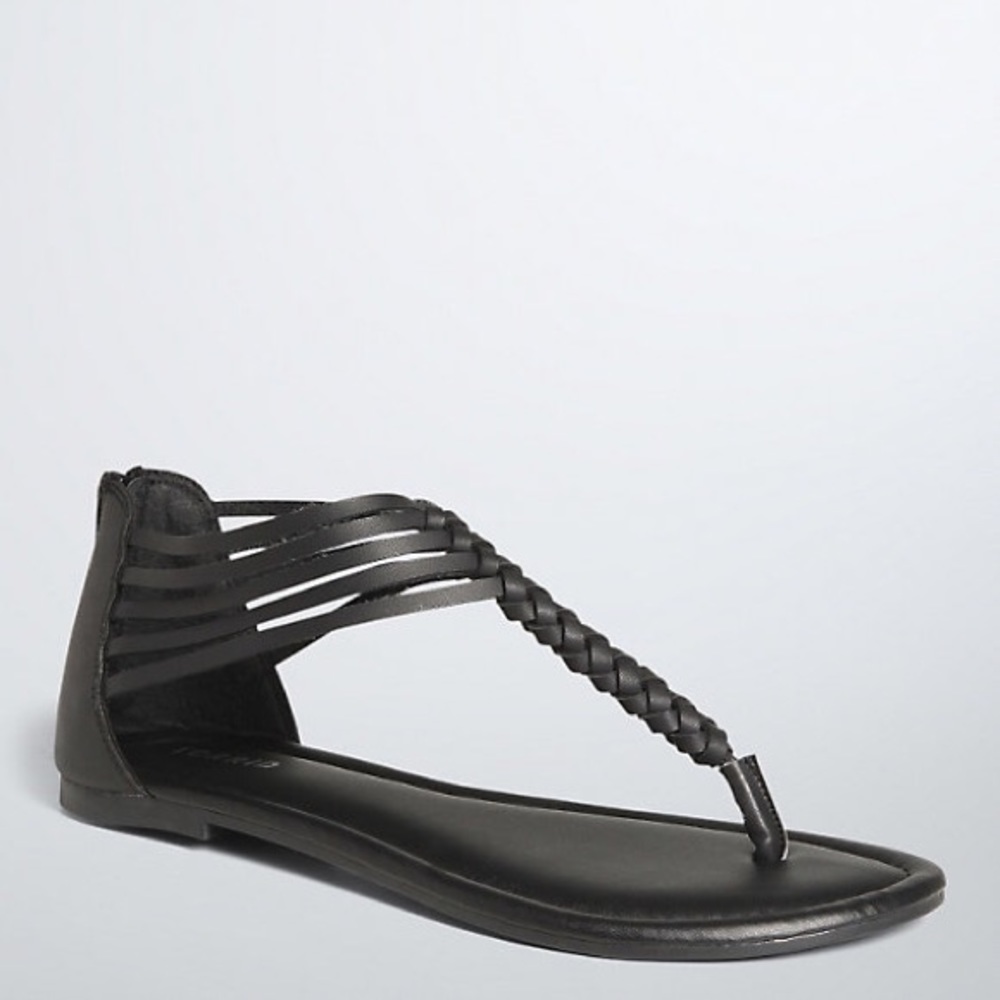 Torrid black braided flat sandal wore a few times