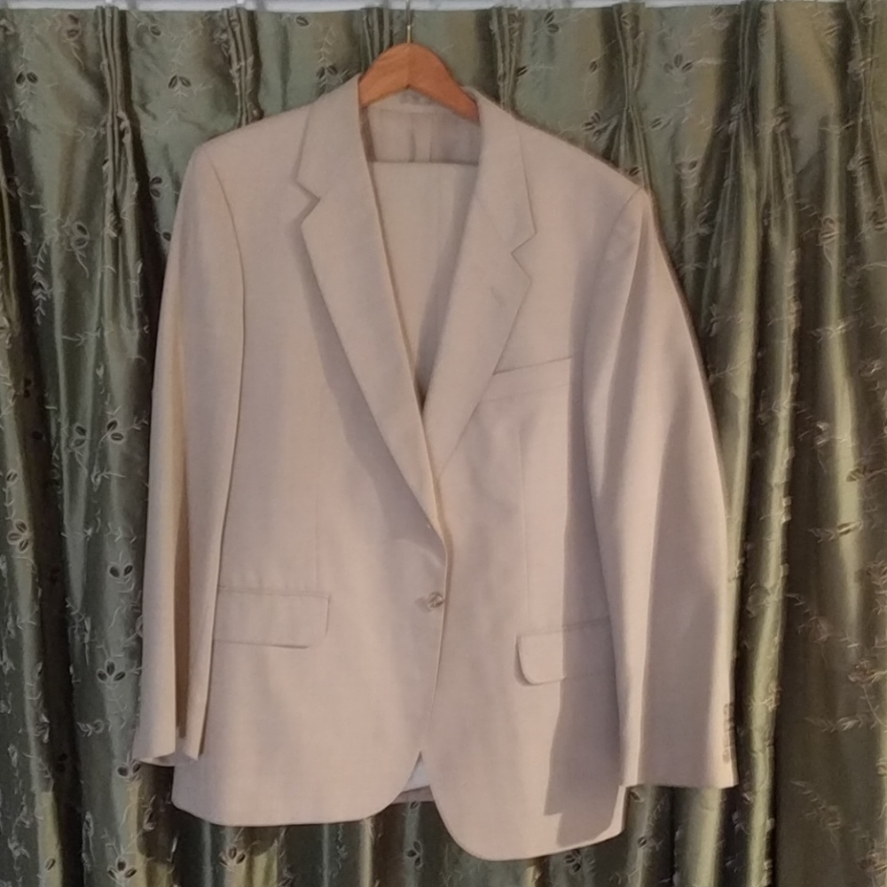 St. Michael suit made in Israel.