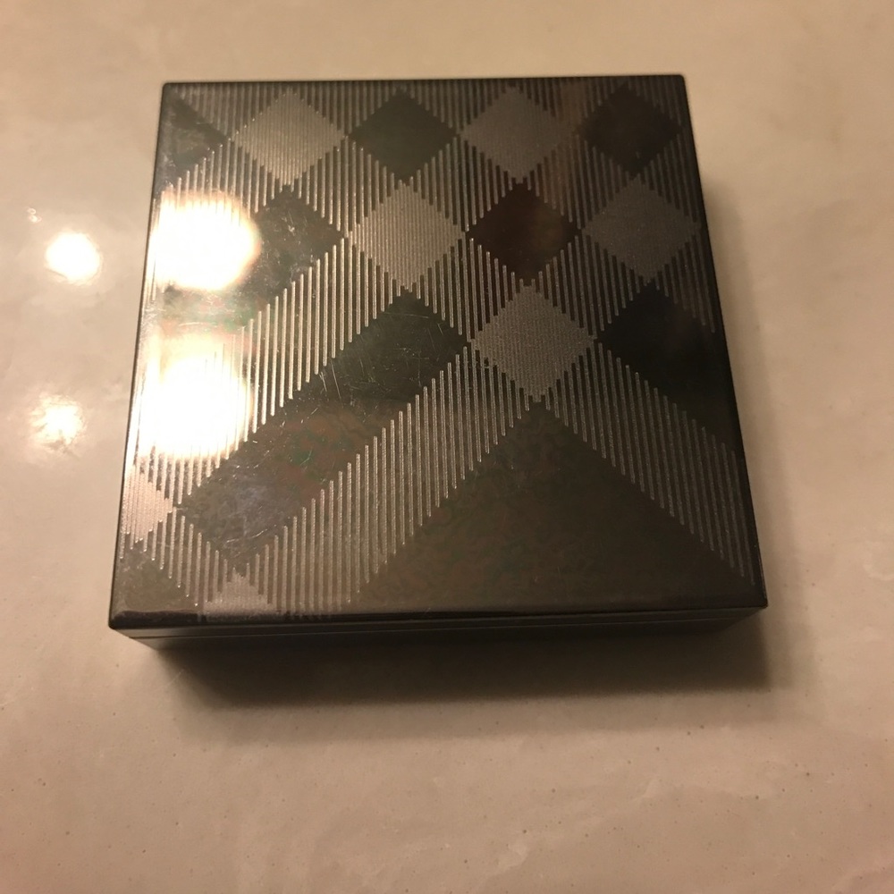 BURBERRY Pale Barley🌾